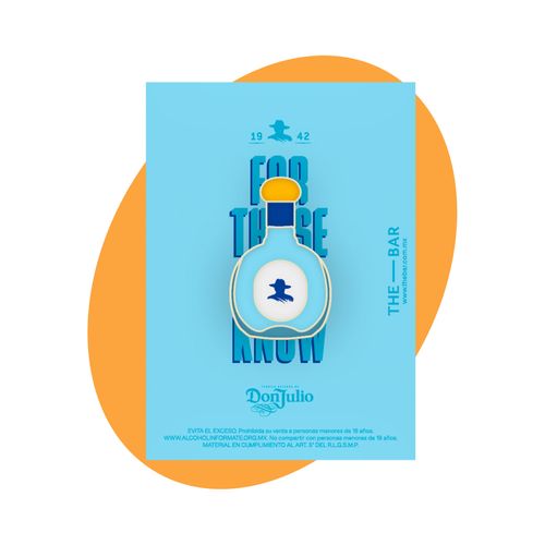 Pin metálico Don Julio Blanco