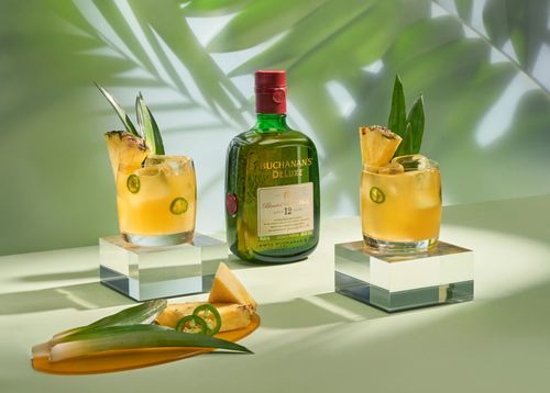 BUCHANAN’S SPICY PIÑA